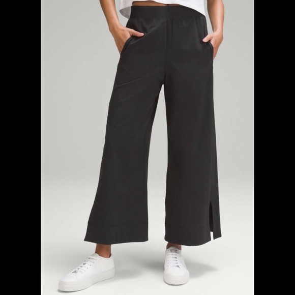 lululemon athletica Pants - NWT Lululemon Stretch Woven High Rise Wide Leg Crop Pant